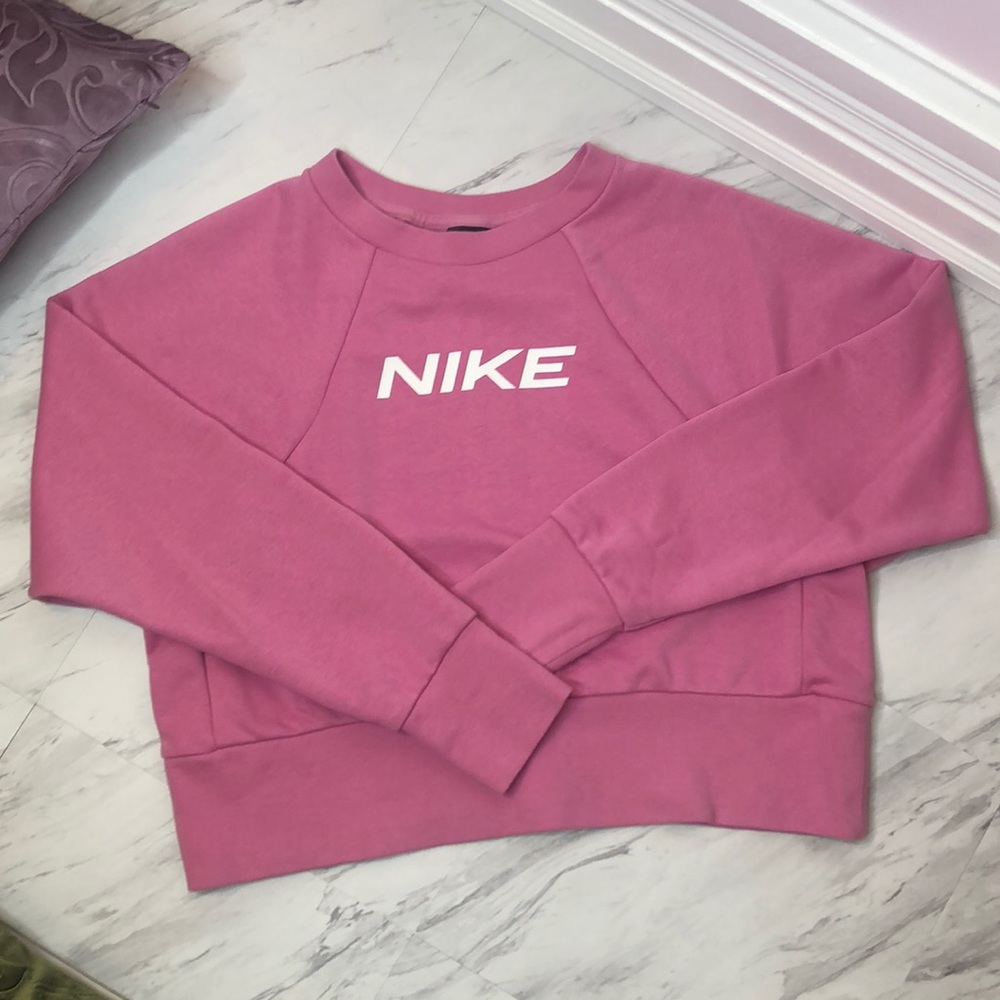 Nike Cropped Crewneck Sweatshirt, Women’s Small
